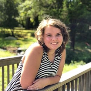 Meet your Posher, Hailey